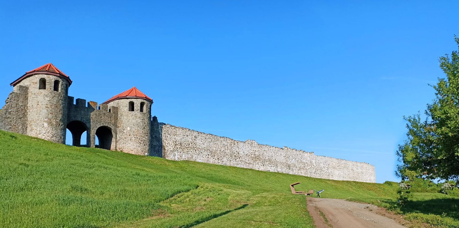 Ruins of Unguraș Fortress, Romania, Romania